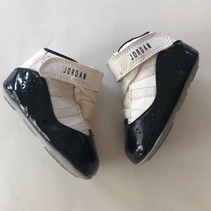 baby nike jordan